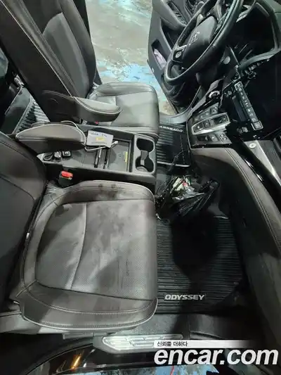 Honda Odyssey 2021 3.5 гидро в Москве № 1550327, миниатюра 7