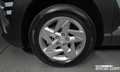 Hyundai Kona 2024 1.6 гидро в Москве № 1610015, миниатюра 5
