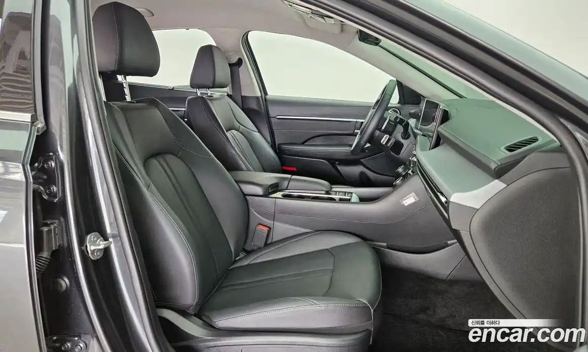 Hyundai Sonata 2023 1.6 гидро в Москве № 1610516, фото 11