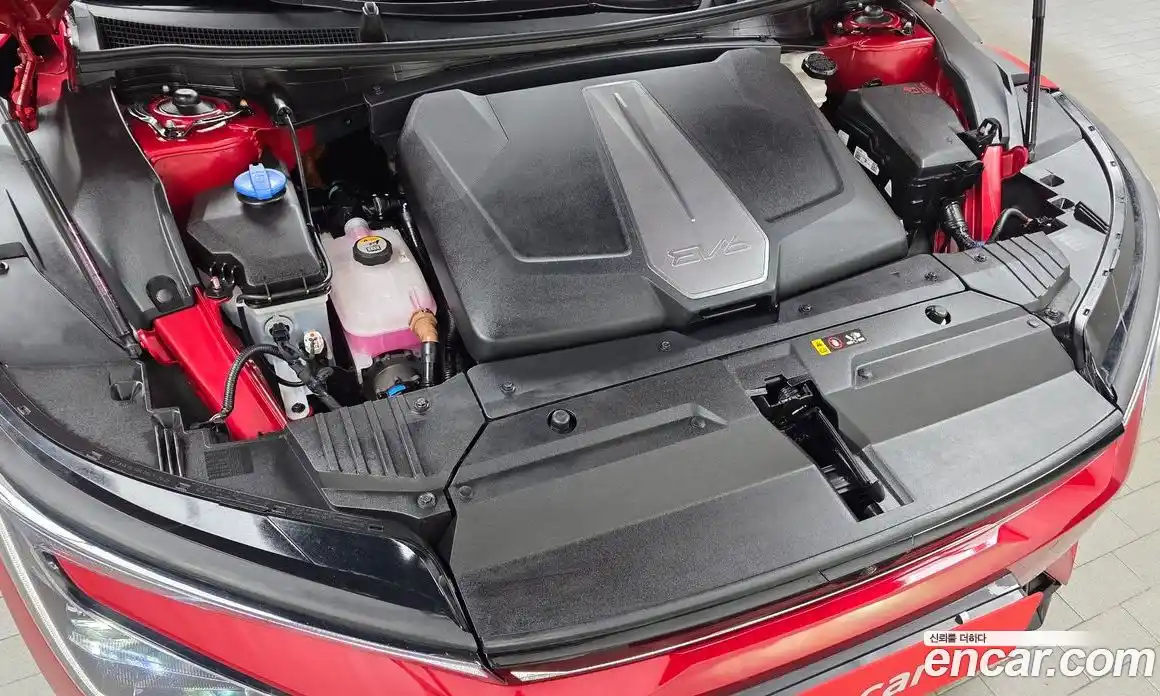 Kia EV6 2025 0.1 гидро в Москве № 1610888, фото 6