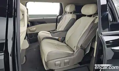 Kia Canival 2024 3.5 гидро в Москве № 1611279, миниатюра 12