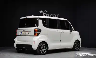 Kia Ray 2022 1.0 гидро в Москве № 1611321, миниатюра 2