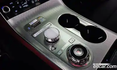 Genesis GV70 2024 2.5 гидро в Москве № 1611809, миниатюра 9