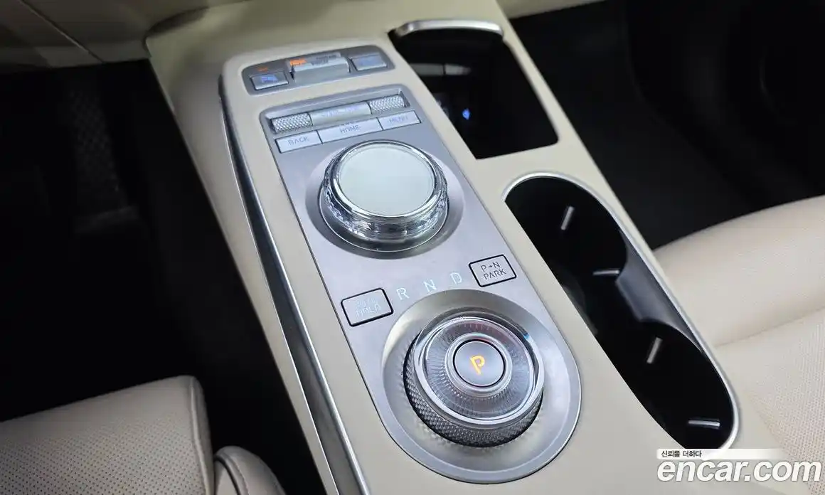 Genesis GV70 2021 2.2 гидро в Москве № 1612164, фото 9