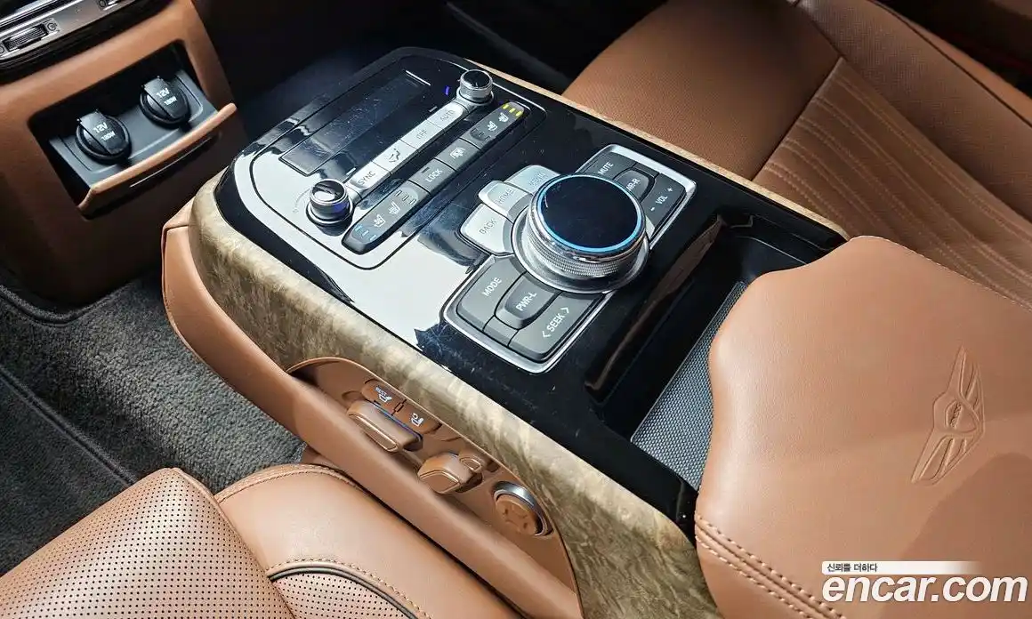 Genesis G90 2021 5.0 гидро в Москве № 1612294, фото 17