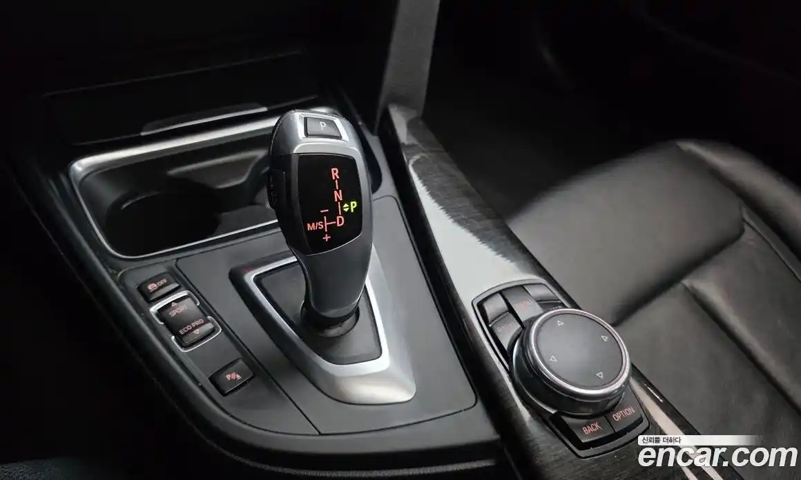 BMW 4-Series 2015 2.0 гидро в Москве № 1612556, фото 9