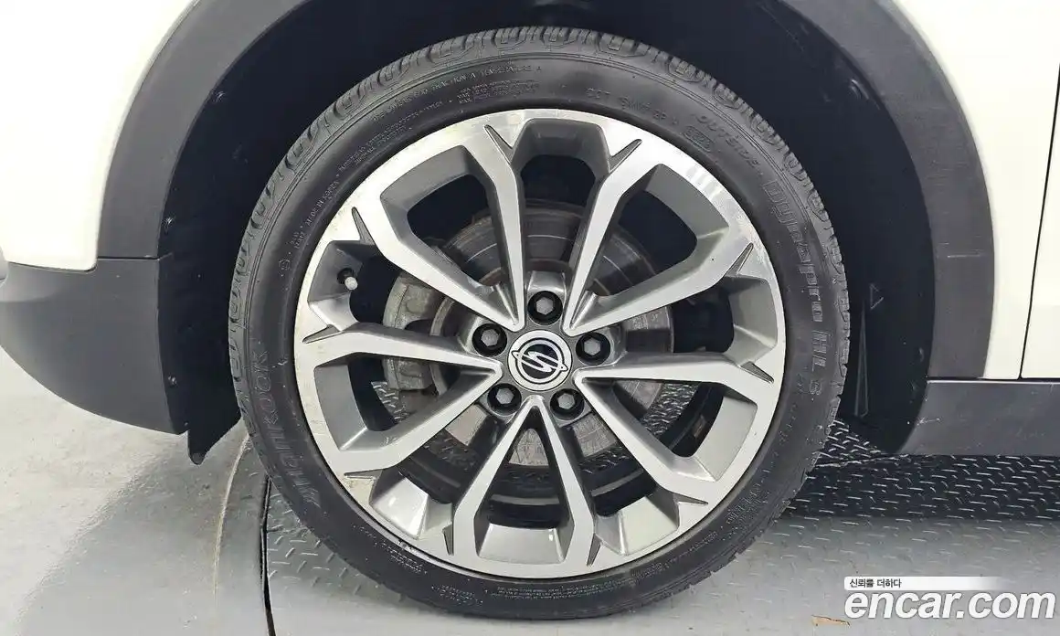 SsangYong TIBOLI 2017 1.6 гидро в Москве № 1613252, фото 5