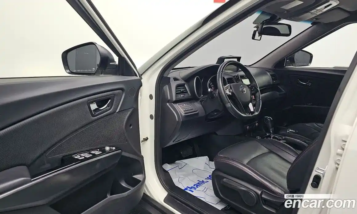 SsangYong TIBOLI 2017 1.6 гидро в Москве № 1613252, фото 10