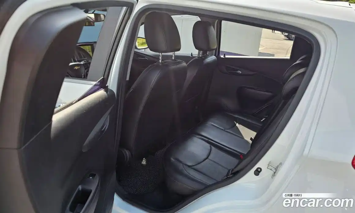 Chevrolet Spark 2016 1.0 гидро в Москве, фото 11