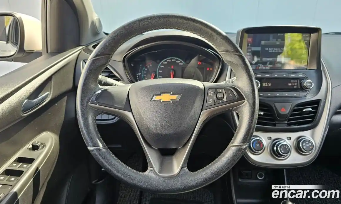 Chevrolet Spark 2016 1.0 гидро в Москве, фото 14