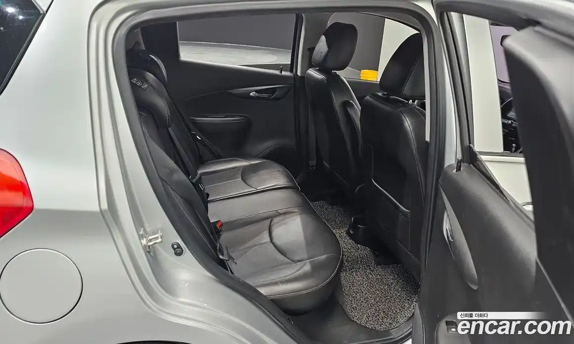 Chevrolet Spark 2016 1.0 гидро в Москве № 1614781, фото 11