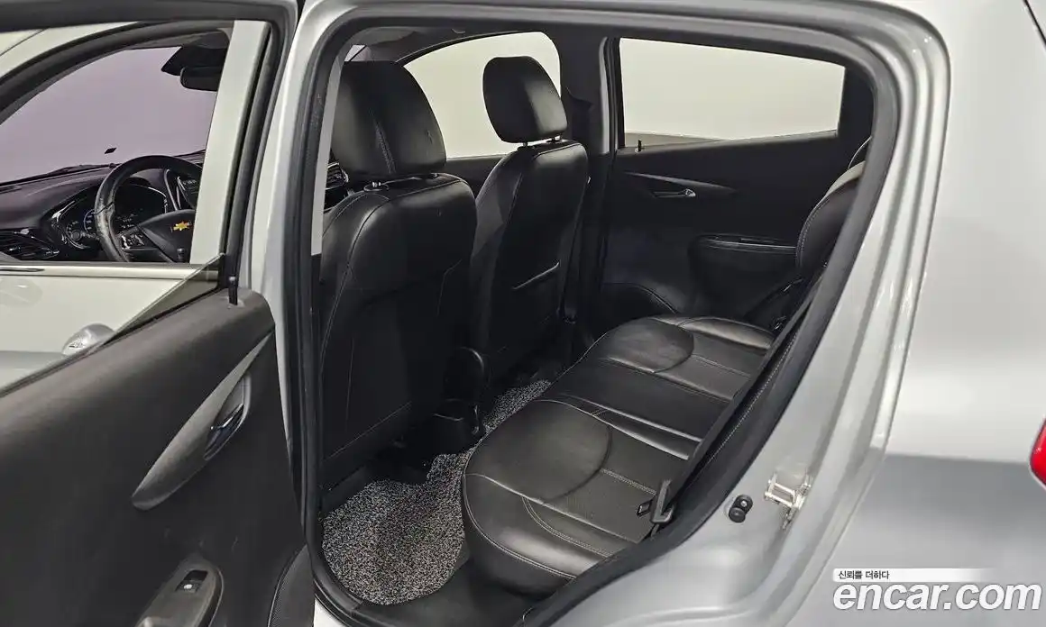 Chevrolet Spark 2016 1.0 гидро в Москве № 1614781, фото 12