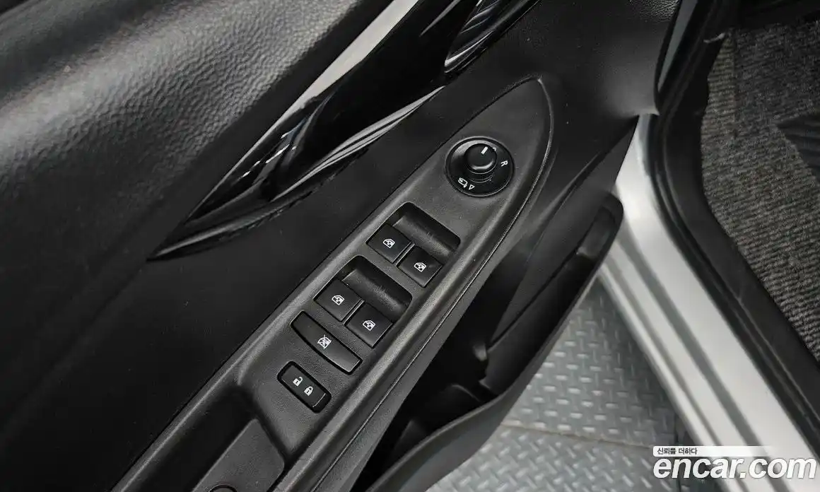 Chevrolet Spark 2016 1.0 гидро в Москве № 1614781, фото 13