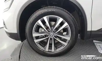 Renault QM6 2018 2.0 гидро в Москве № 1615285, миниатюра 5