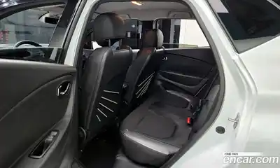 Renault QM3 2017 1.5 гидро в Москве № 1615313, миниатюра 12