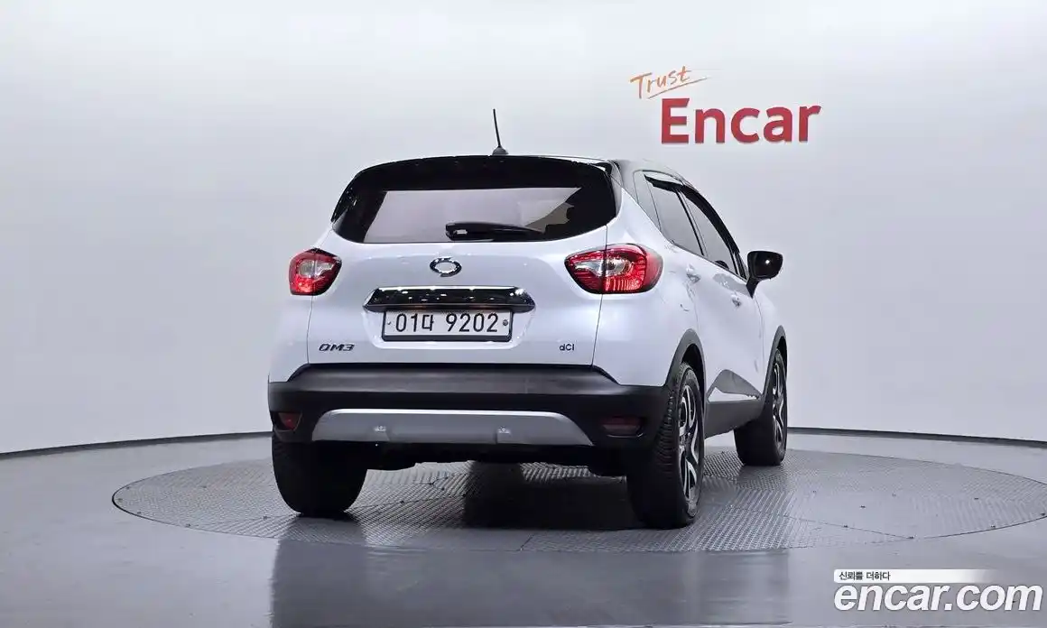 Renault QM3 2017 1.5 гидро в Москве № 1615313, фото 4