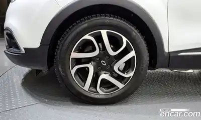 Renault QM3 2017 1.5 гидро в Москве № 1615313, миниатюра 5