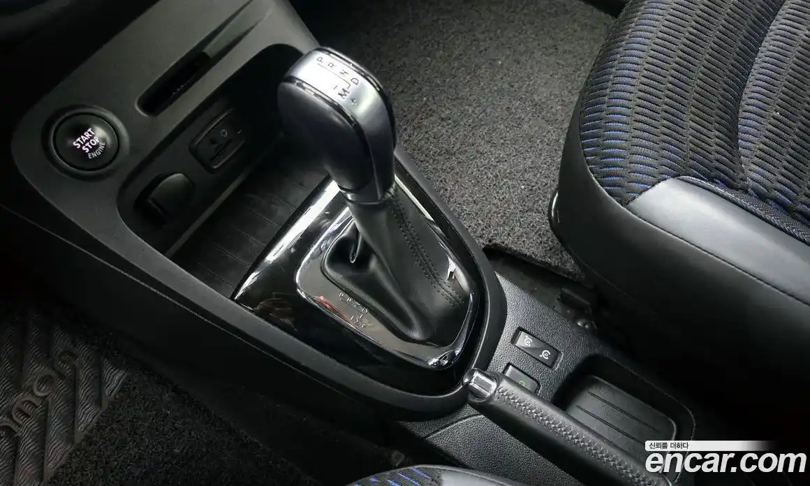 Renault QM3 2017 1.5 гидро в Москве № 1615313, фото 9