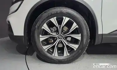 Renault QM6 2022 2.0 гидро в Москве № 1615415, миниатюра 5