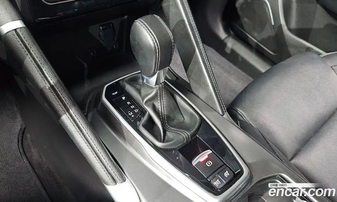 Renault QM6 2022 2.0 гидро в Москве № 1615415, фото 9