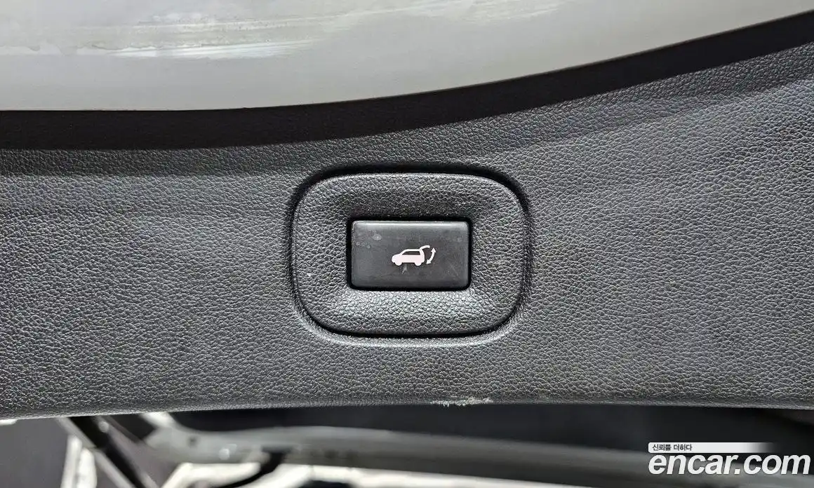 Renault QM6 2017 2.0 гидро в Москве № 1615497, фото 20