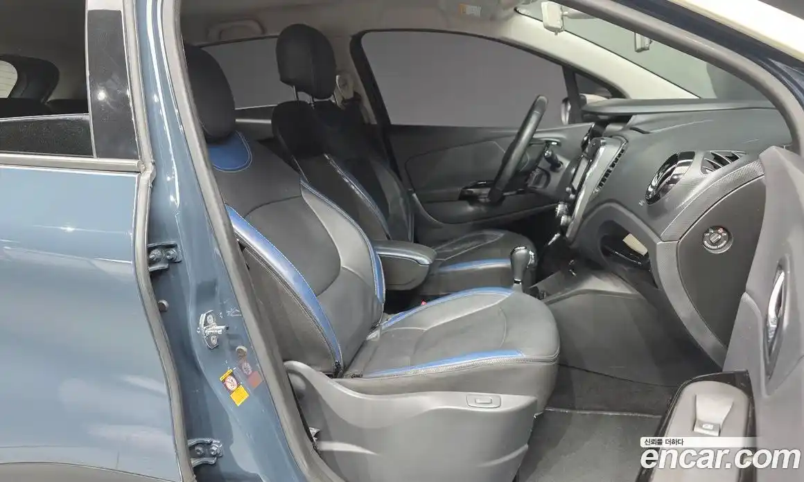 Renault QM3 2015 1.5 гидро в Москве № 1615549, фото 11