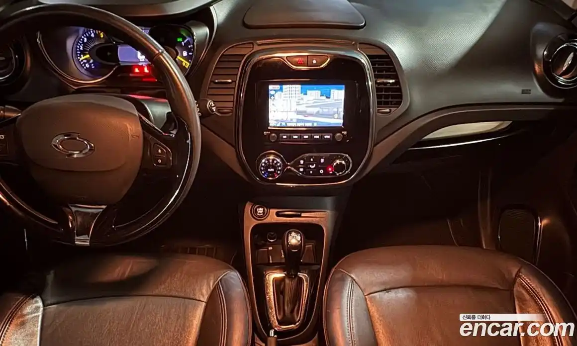 Renault QM3 2015 1.5 гидро в Москве № 1615549, фото 7