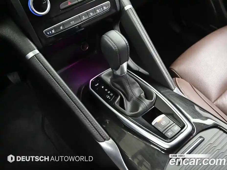 Renault QM6 2017 2.0 гидро в Москве № 1615689, фото 9