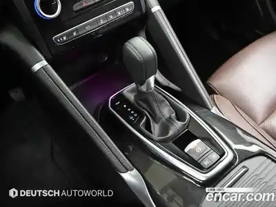 Renault QM6 2017 2.0 гидро в Москве № 1615689, миниатюра 9