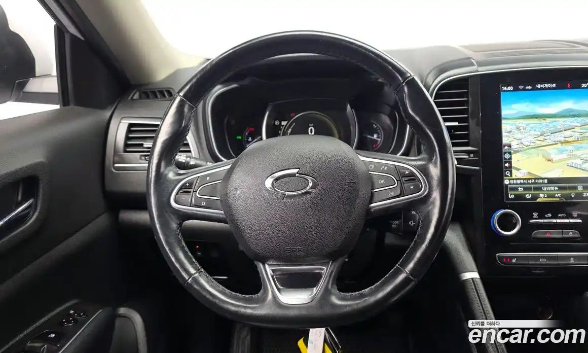 Renault QM6 2016 2.0 гидро в Москве № 1615768, фото 13