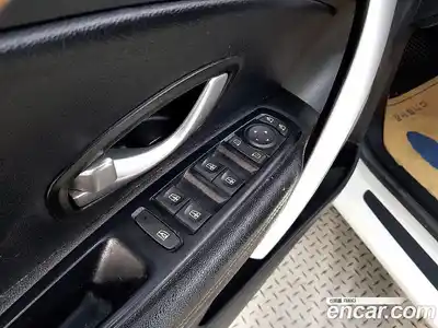 Renault SM3 2012 1.6 гидро в Москве № 1615898, миниатюра 11