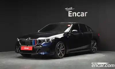 BMW 5-Series, 2025