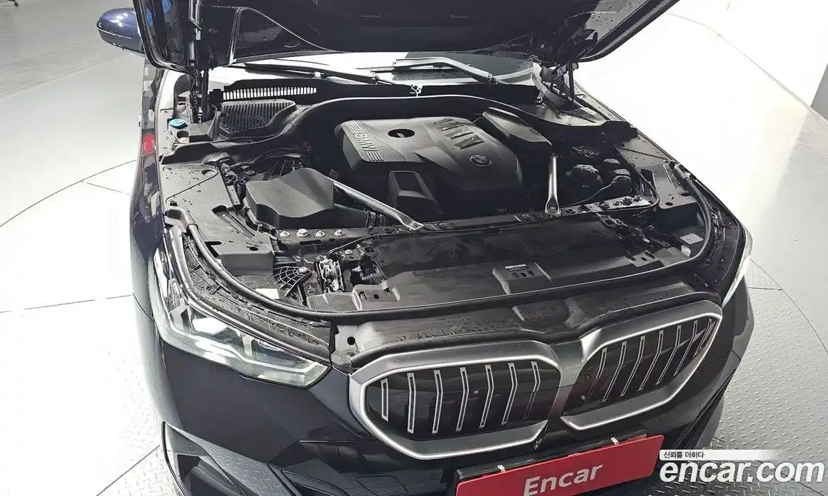 BMW 5-Series 2025 2.0 гидро в Москве № 1616177, фото 6