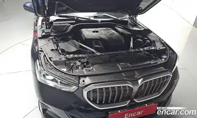 BMW 5-Series 2025 2.0 гидро в Москве № 1616177, миниатюра 6