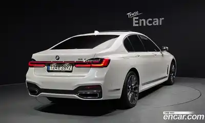 BMW 7-Series 2021 3.0 гидро в Москве № 1616614, миниатюра 2
