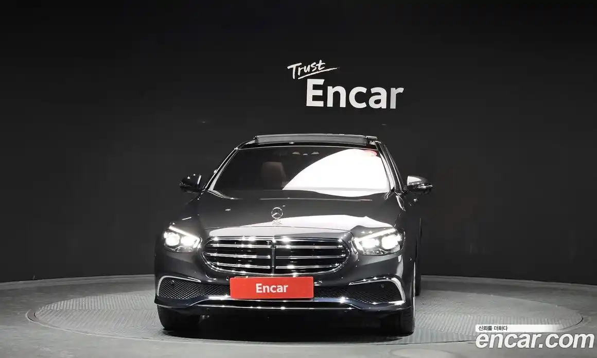 Mercedes-Benz E-Class 2023 3.0 гидро в Москве № 1617091, фото 3