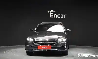 Mercedes-Benz E-Class 2023 3.0 гидро в Москве № 1617091, миниатюра 3