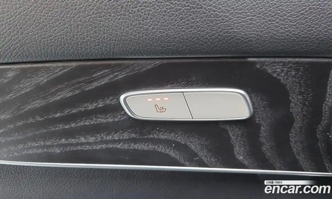 Mercedes-Benz GLC-Class 2019 2.0 гидро в Москве № 1617373, фото 19