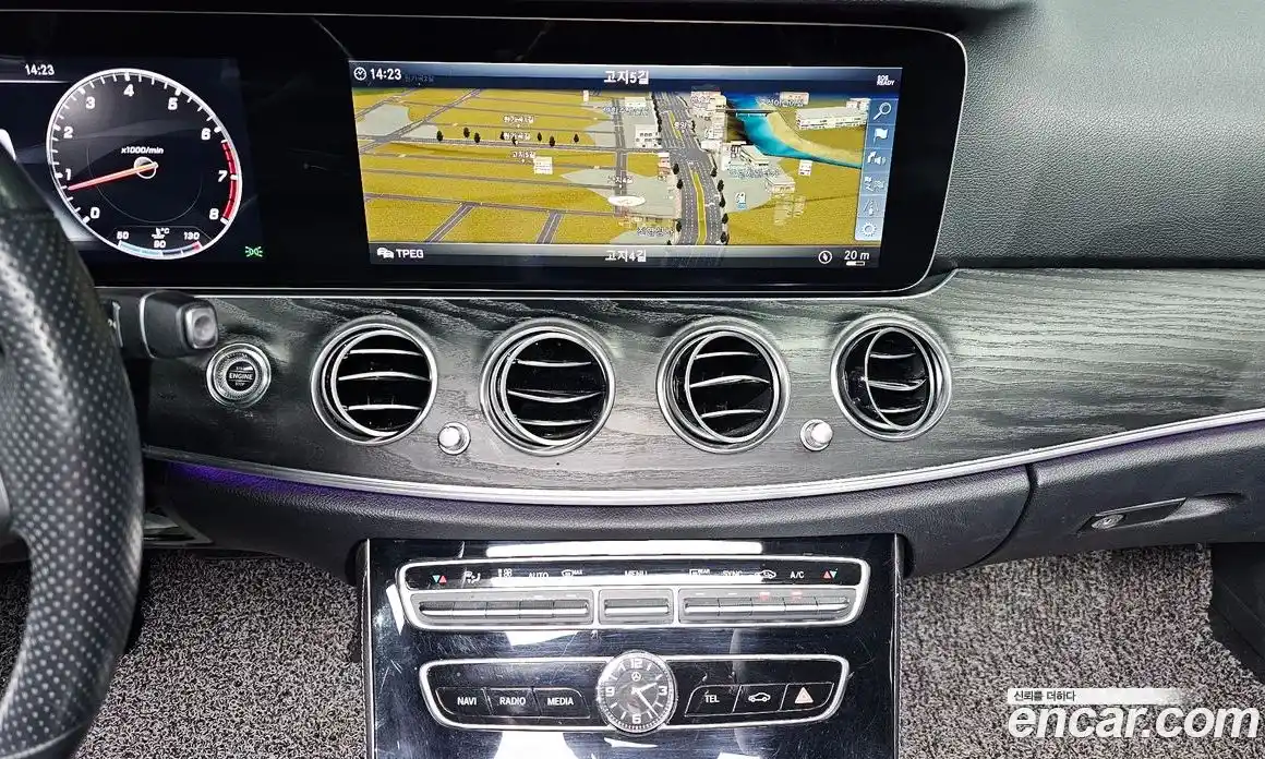 Mercedes-Benz E-Class 2018 2.0 гидро в Москве № 1617469, фото 15