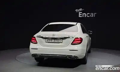 Mercedes-Benz E-Class 2018 2.0 гидро в Москве № 1617469, миниатюра 4
