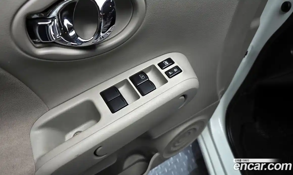 Nissan Cube 2011 1.8 гидро в Москве № 1617667, фото 17