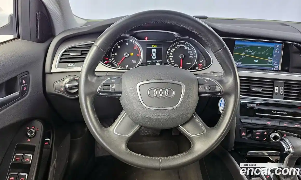 Audi A4 2013 2.0 гидро в Москве № 1617860, фото 13