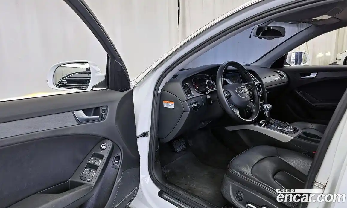 Audi A4 2013 2.0 гидро в Москве № 1617860, фото 10