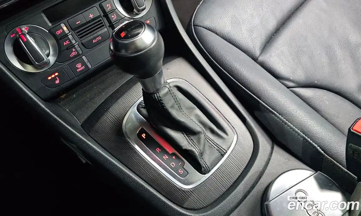 Audi Q3 2014 2.0 гидро в Москве № 1618038, фото 9