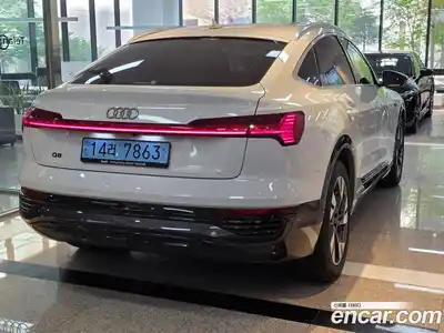 Audi Q8 e-tron 2024 0.3 гидро в Москве № 1618284, миниатюра 2
