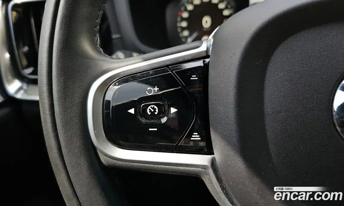 Volvo S60 2019 2.0 гидро в Москве № 1618619, фото 14