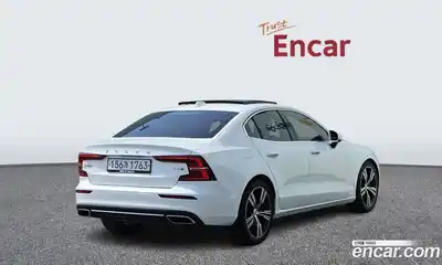 Volvo S60 2019 2.0 гидро в Москве № 1618619, миниатюра 2