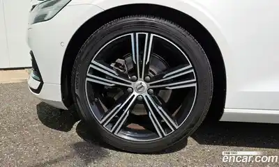 Volvo S60 2019 2.0 гидро в Москве № 1618619, миниатюра 5