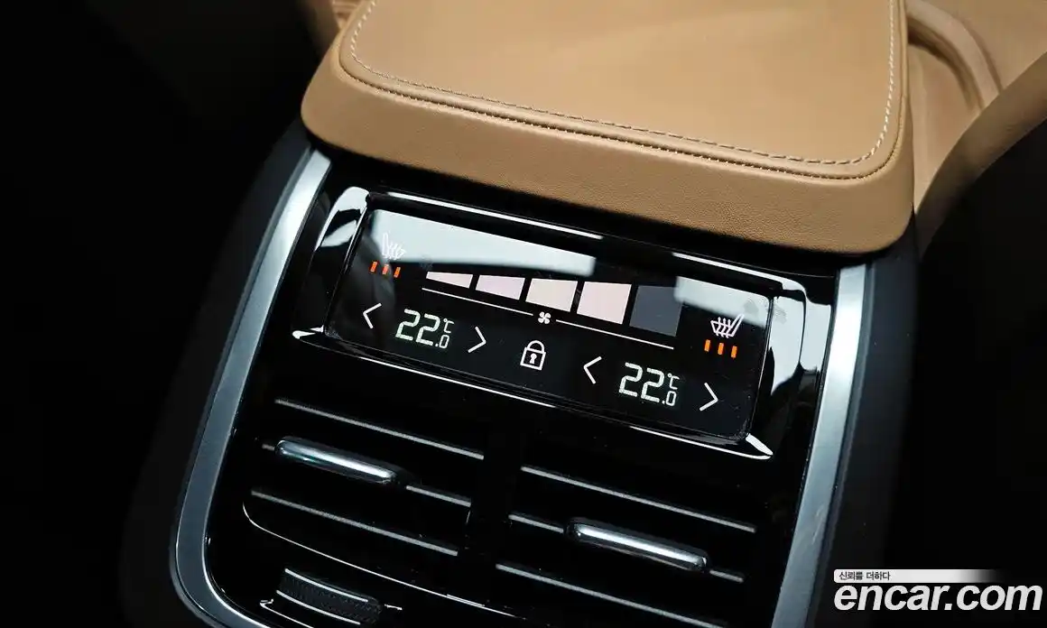 Volvo XC90 2018 2.0 гидро в Москве № 1618766, фото 19
