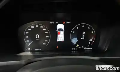 Volvo XC90 2018 2.0 гидро в Москве № 1618766, миниатюра 8